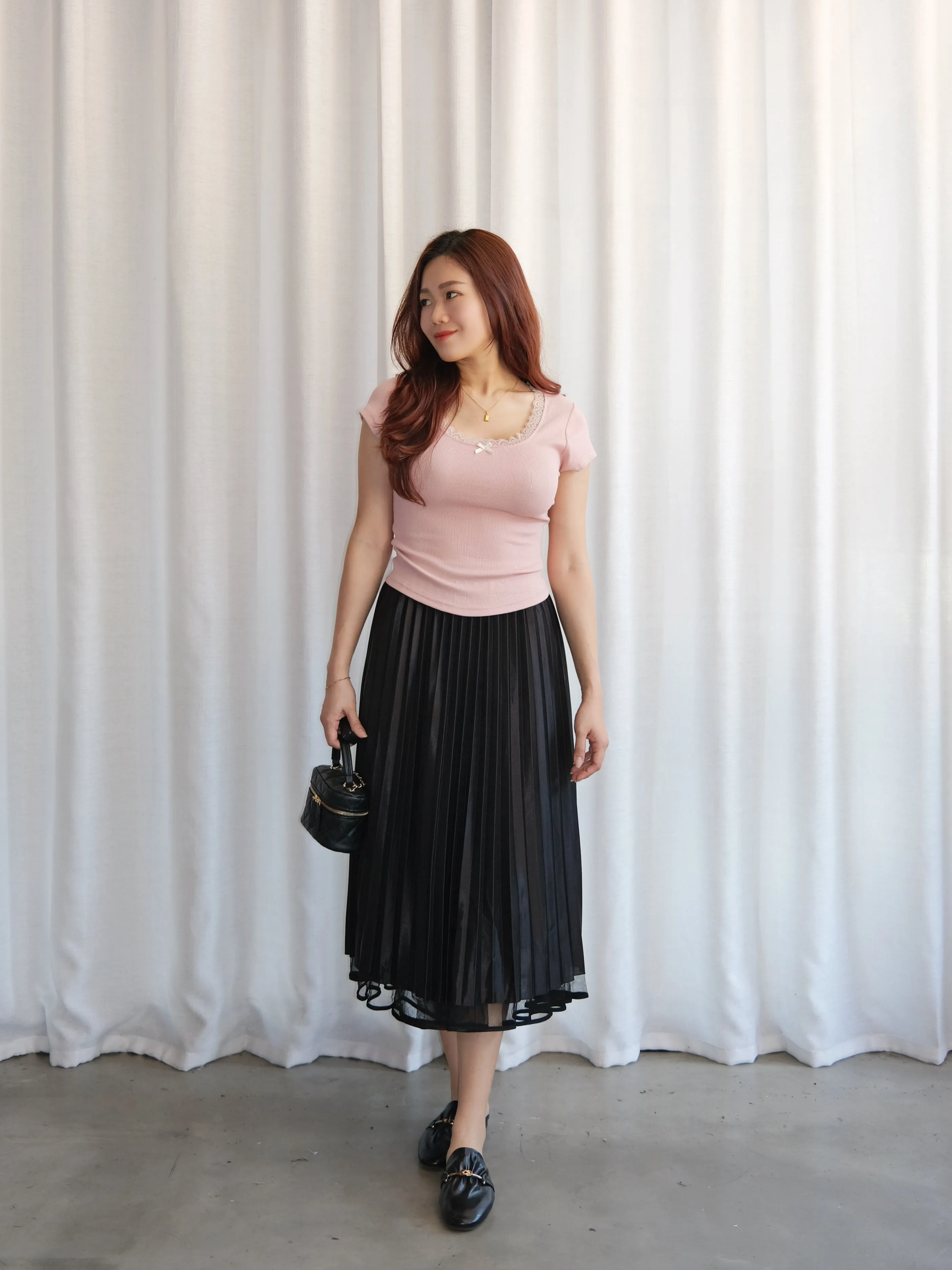 ACEWIN U-Neck Lace Edge Ribbon Detailed Top (Free Size) 110337