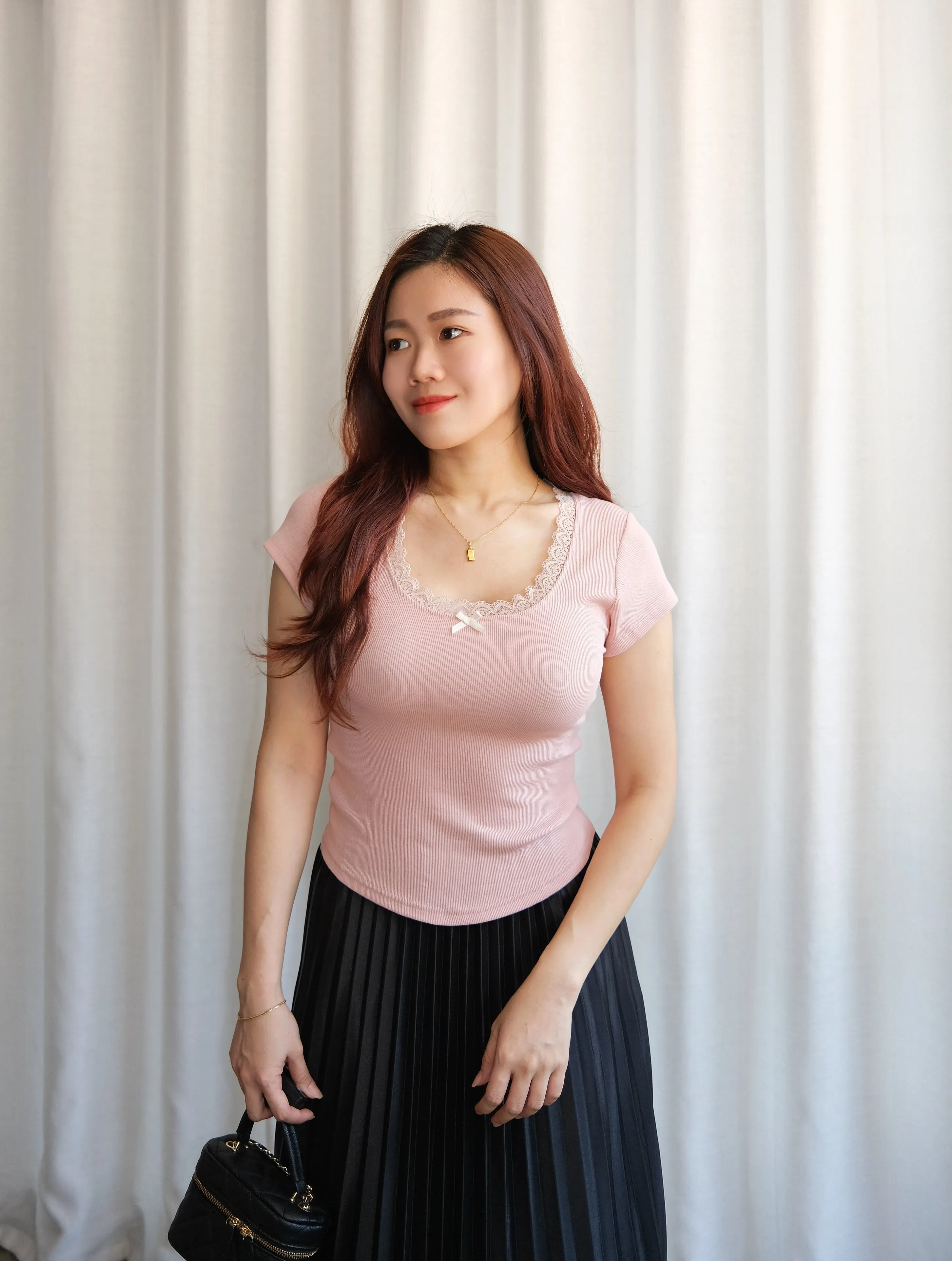 ACEWIN U-Neck Lace Edge Ribbon Detailed Top (Free Size) 110337