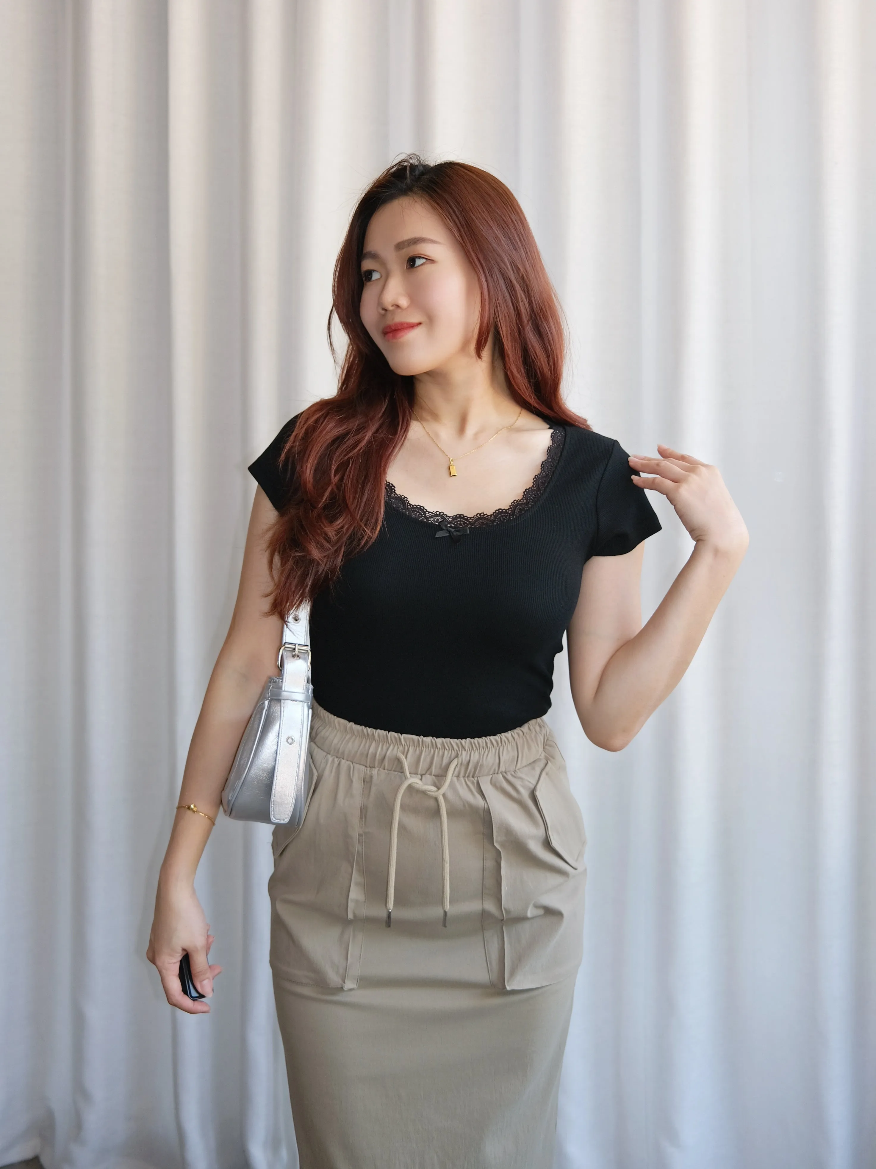ACEWIN U-Neck Lace Edge Ribbon Detailed Top (Free Size) 110337