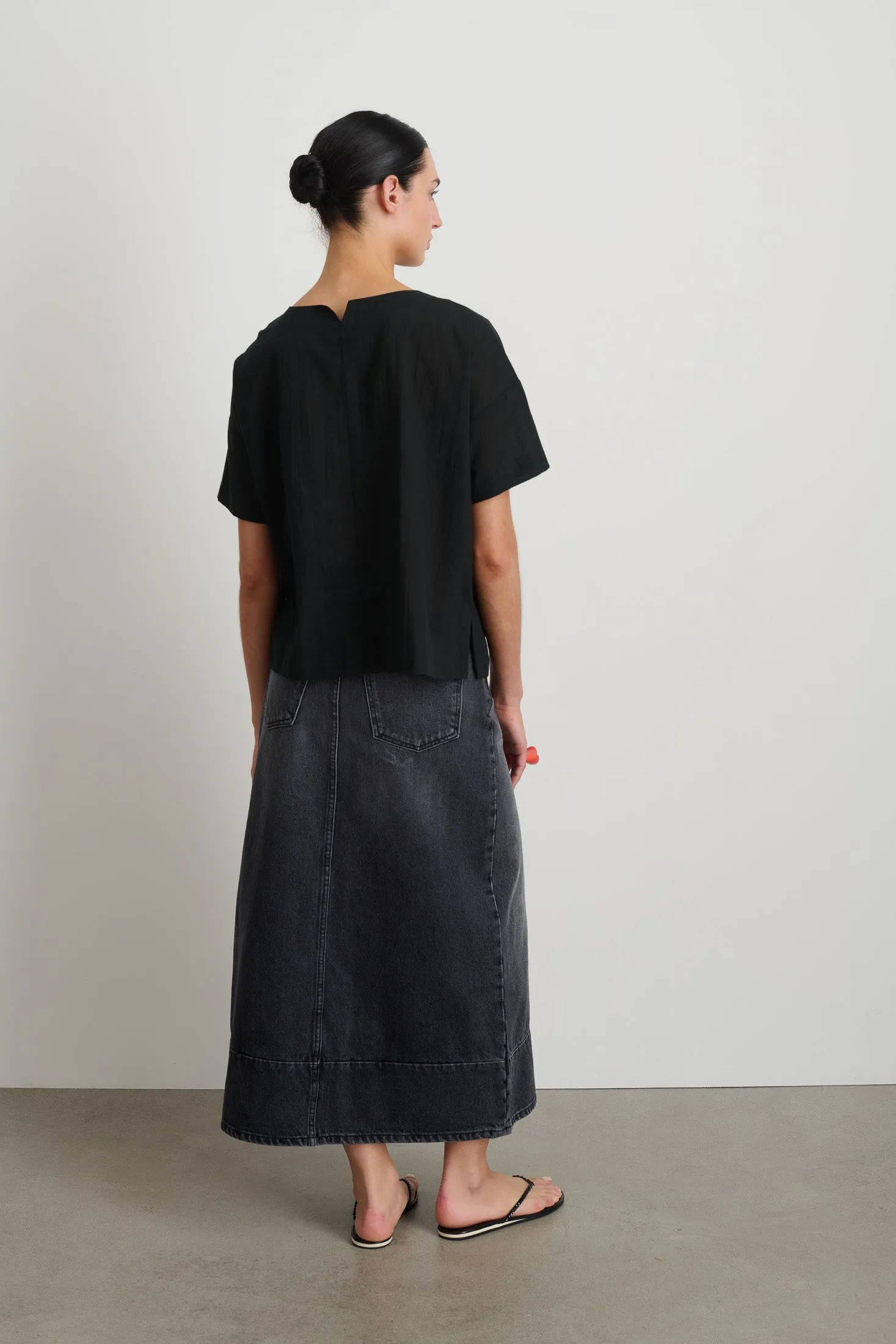 Mert Tee Black