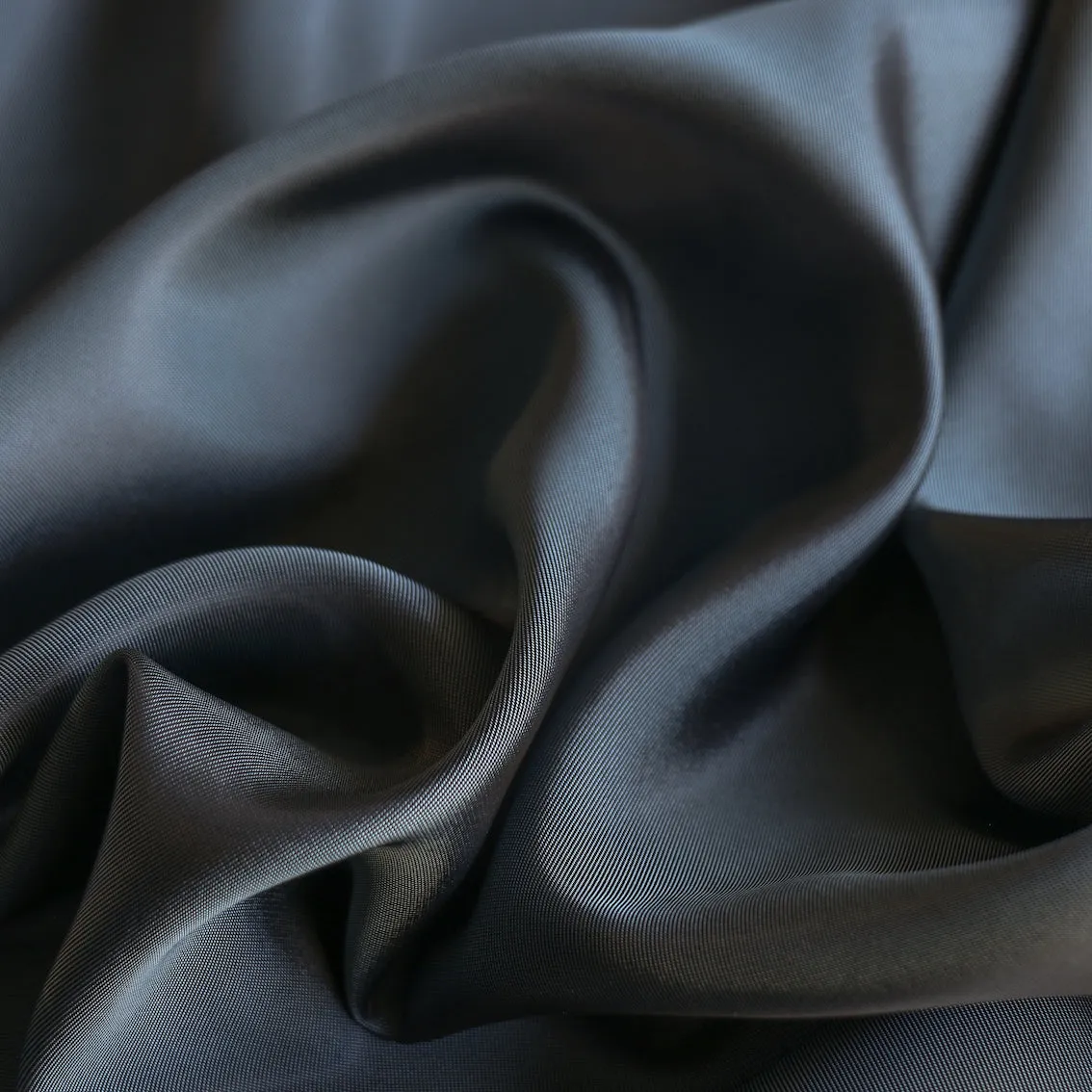 Nuovo Dusk Blue Lining
