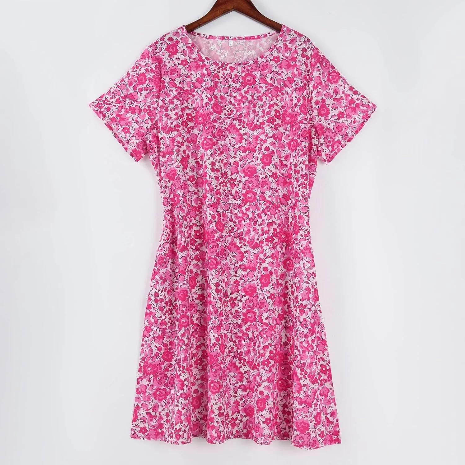 Women's Short Sleeve Summer Sundress with Pockets, Casual Loose Fit Floral Round Neck Knee Length Beach Dress